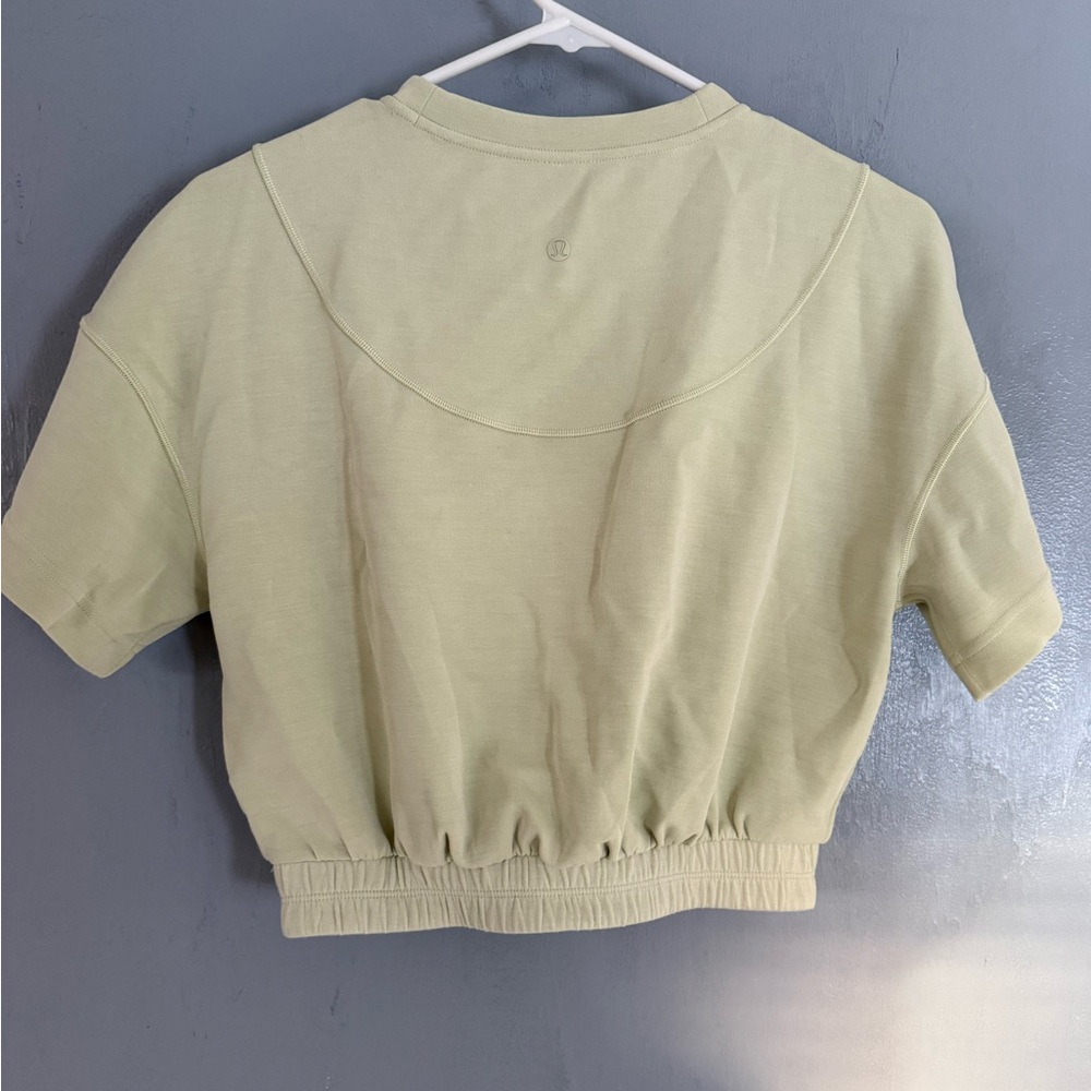 lululemon Softstreme Gathered T-Shirt - Picture 2 of 3